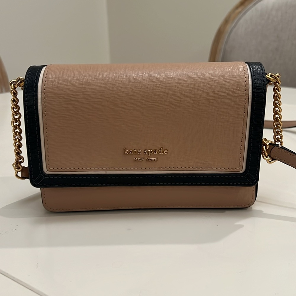 KS Morgan Colorblocked Flap Chain Wallet